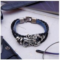 Bracelet "Style" with a scorpion