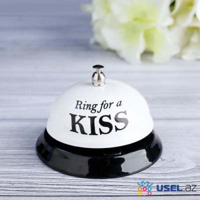Desk call "Ring for a kiss"