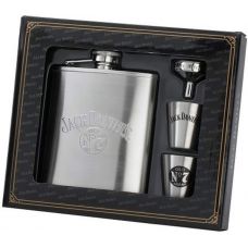 Jack Daniel’s licensed gift set with hip flask and shot glasses