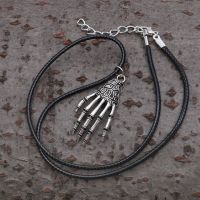 Кулон мужской "Рука", цвет чернёное серебро, на шнурке 40 см