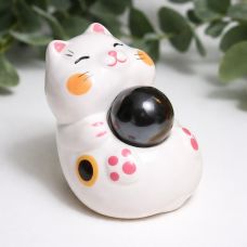 Сувенир керамика "Манэки-нэко со стеклянным шаром"