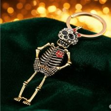 Brelok "Yaylı skelet"