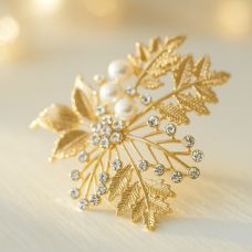 «Qıjı yarpağı» broşu ağ qızılı