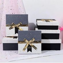 Коробка квадратная с бантом "Wonderful" Серый Коробка квадратная с бантом "Wonderful" Серый