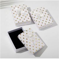 "Ürəklər" dəst üçün hədiyyə qutusu, 7x10 sm