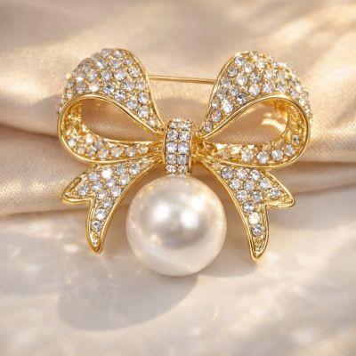 «İnci» broşu «İnci» broşu