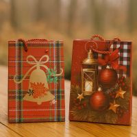 Пакет подарочный новогодний Размер - 26х32х10 см