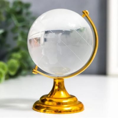 Şüşə dekorativ fiqur “Qlobus” qızılı altlıqda