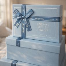 Mavi "qızılgül Wishes" Qutusu