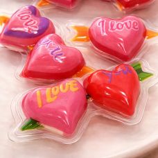 Jam-Filled Jelly Candy “Magic Hearts”