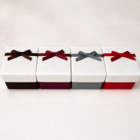 Saat və bilərzik üçün qutu bantlı 9×8.5×6 sm