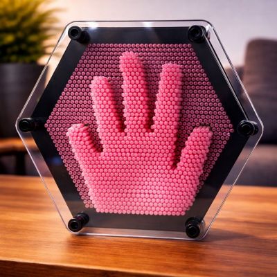 3D Pin Impression Sculpture – Pink 17×6×15.5 cm 3D Pin Impression Sculpture – Pink 17×6×15.5 cm