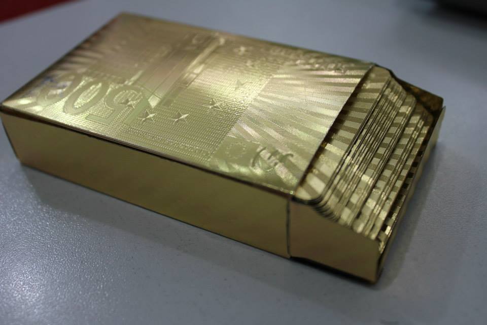 Золотые игральные карты