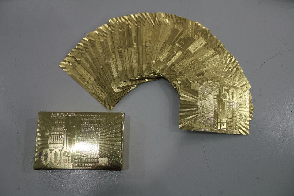 Золотые игральные карты